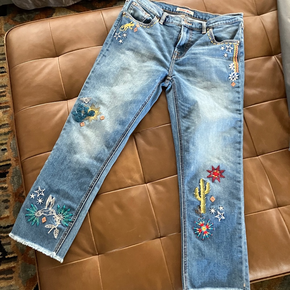 Johnny Was Cactus Embroidered Crop Jean - Size 27